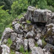Lodovani megaliths