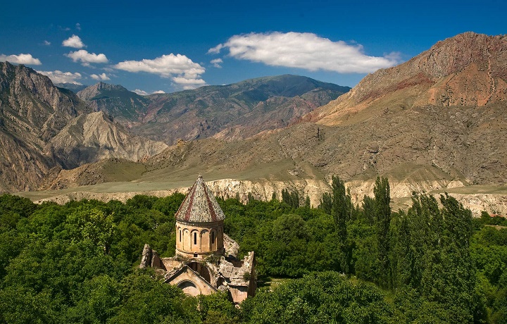 Ishkhani monastery