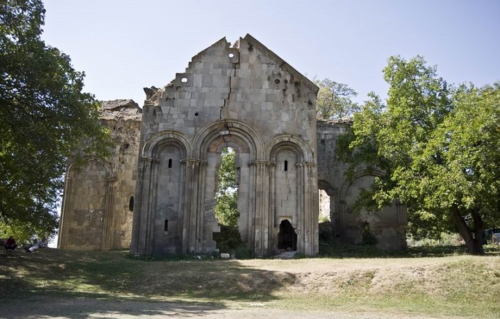 Tbeti cathedral