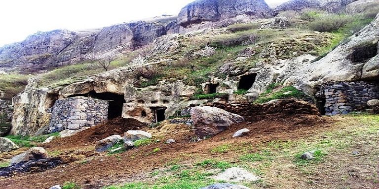 Chachkari Winepresses – georgiavoyage
